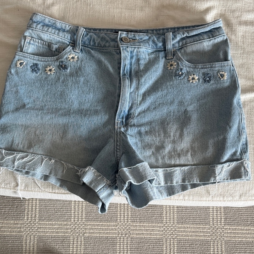 Embroidered Denim Shorts